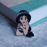 Broche acrylique Princesses Tatoos