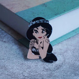 Broche acrylique Princesses Tatoos